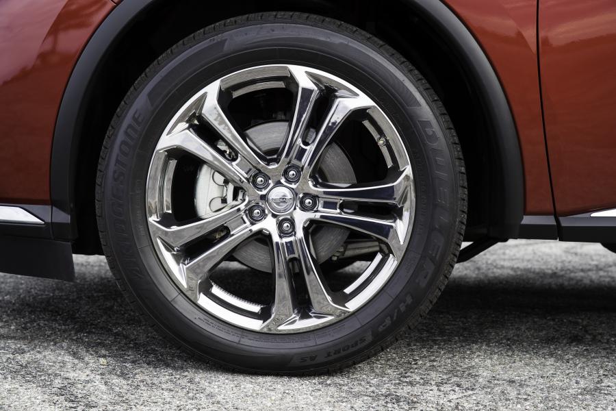 Колеса Nissan Murano 2014 года  (NA) (фото 39 из 44)